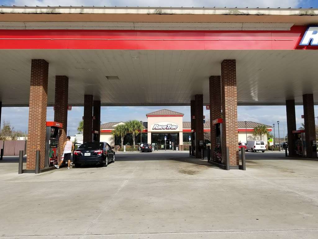 RaceTrac | 13891 Landstar Blvd, Orlando, FL 32824, USA | Phone: (407) 857-8911