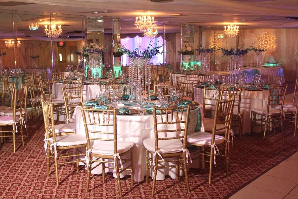 Elegant Ballrooms | 1925 E 4th Ave, Hialeah, FL 33010, USA | Phone: (305) 805-5577