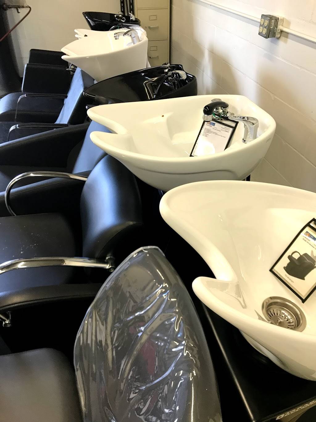 AB Salon Equipment- #1 Source for Salon & Barber Furniture | 14220 66th St N Suite E, Clearwater, FL 33764, USA | Phone: (727) 531-5405