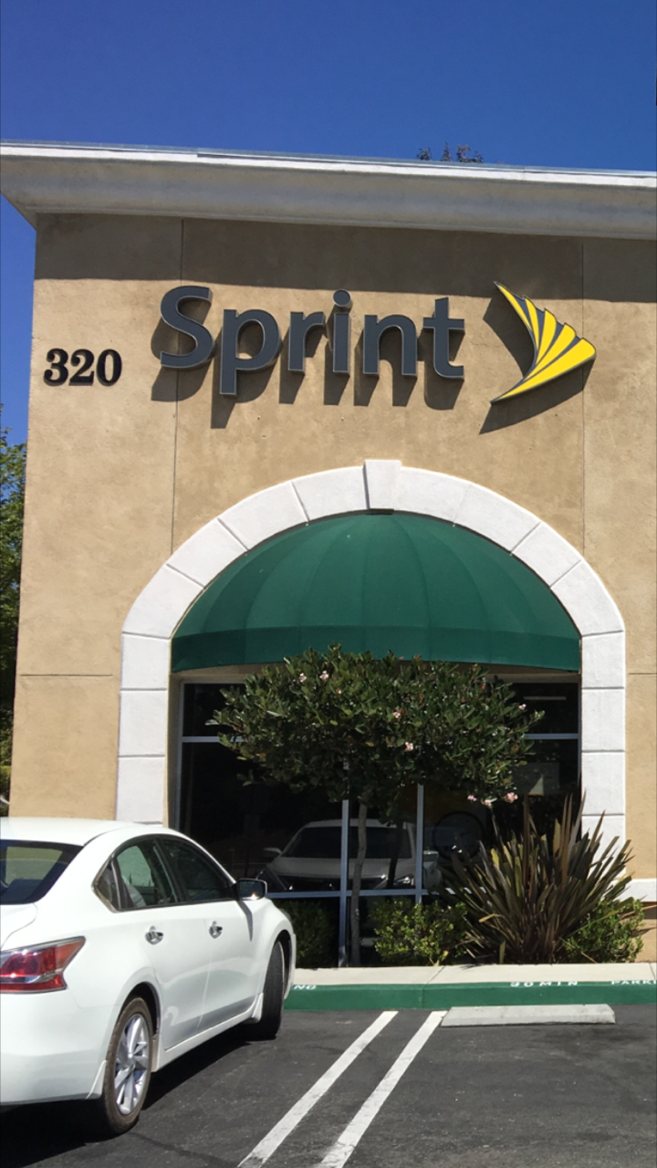 Sprint Store | 320 Sycamore Ave Ste 10, Vista, CA 92083, USA | Phone: (760) 479-6060