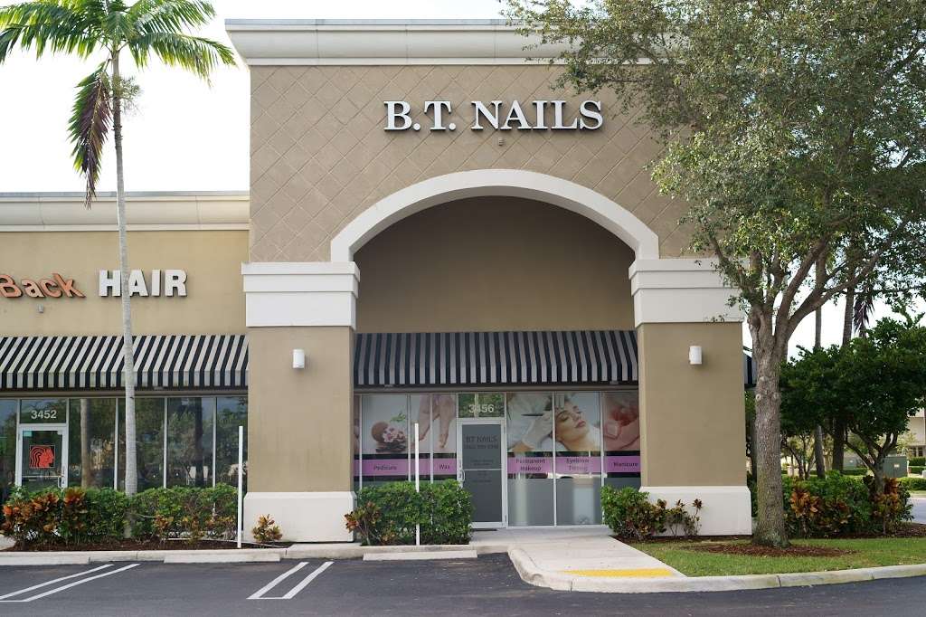 BT Nails N Lashes | 3456 W Hillsboro Blvd, Deerfield Beach, FL 33442, USA | Phone: (561) 909-5088