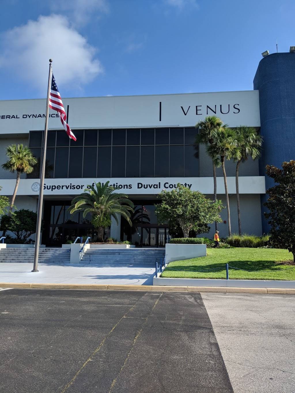 Venus Fashion, Inc. Warehouse | 1 Imeson Park Blvd, Jacksonville, FL 32218, USA | Phone: (888) 782-2224