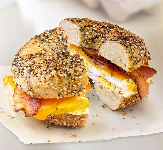 Brueggers Bagels | 10625 Scripps Poway Pkwy suite b, San Diego, CA 92131, USA | Phone: (858) 577-0300