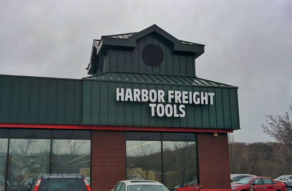 Harbor Freight Tools | 99 Federal Rd, Brookfield, CT 06804, USA | Phone: (203) 740-0956