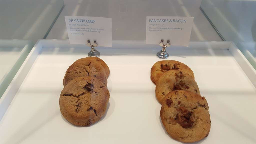 The Cravory Cookies | 2675 Gateway Rd #103, Carlsbad, CA 92009, USA | Phone: (442) 325-1737