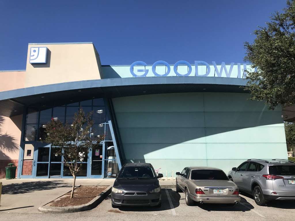 Goodwill Lakeland Superstore | 5411 Florida Ave S, Lakeland, FL 33813, USA | Phone: (863) 646-4301