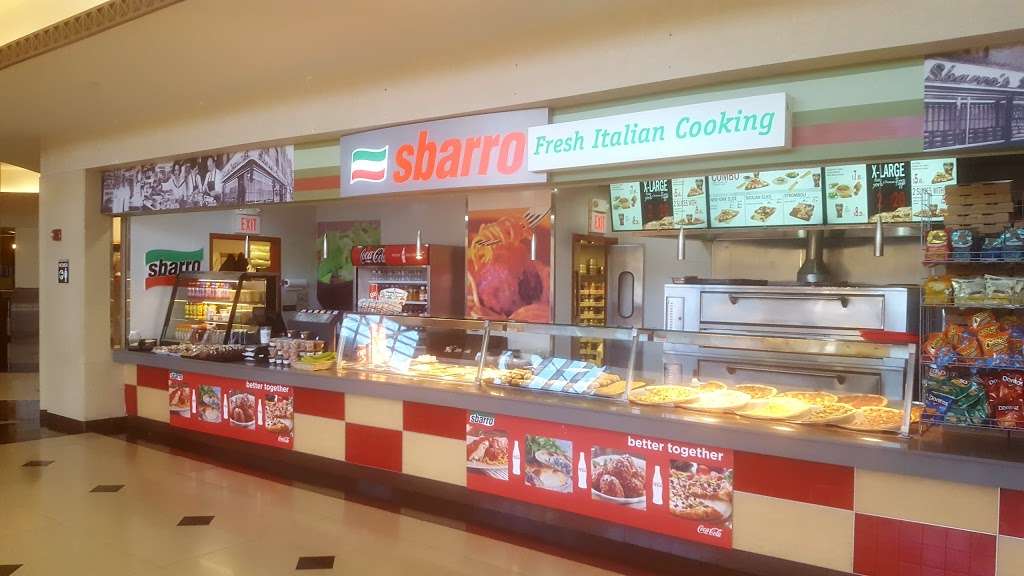 Sbarro | 100 Laurel Hill Dr #716, Secaucus, NJ 07094, USA | Phone: (201) 398-6845