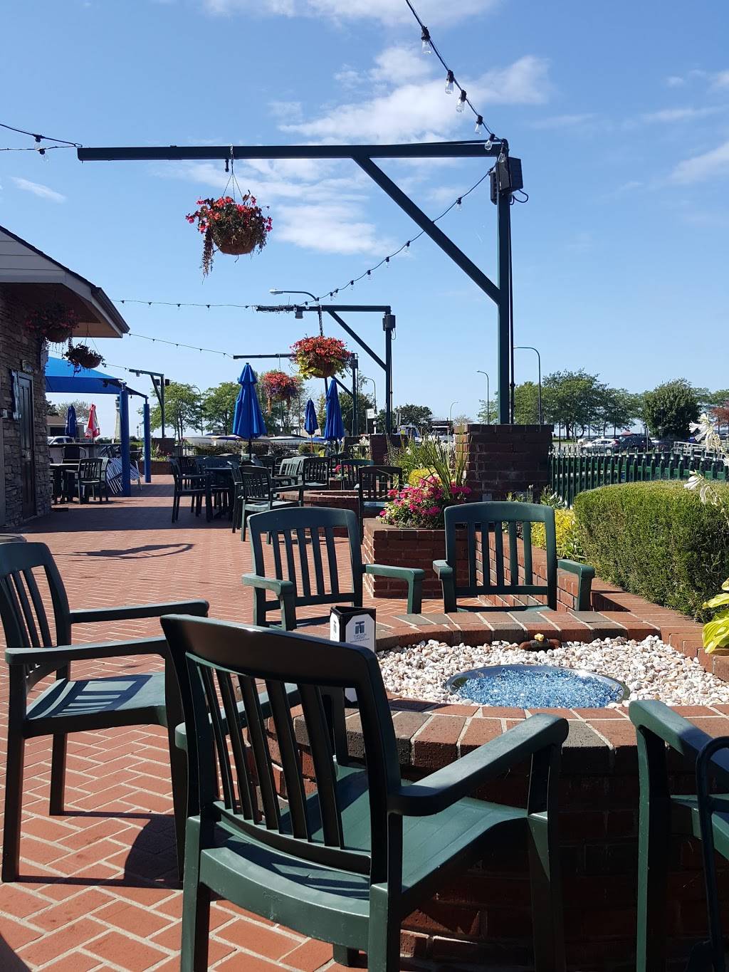 Templeton Landing Restaurant & Events | 2 Templeton Terrace, Buffalo, NY 14202, USA | Phone: (716) 852-7337