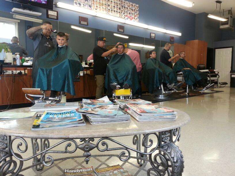 The Corner Barber Shop | 10635 Burbank Blvd, North Hollywood, CA 91601, USA | Phone: (818) 821-3741