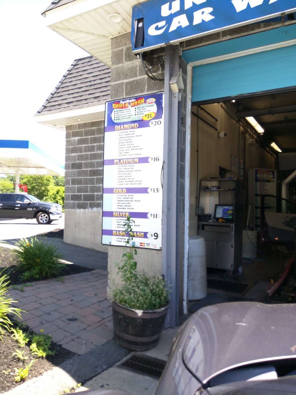 Germano Gateway Car Wash | 1706 Shawsheen St, Tewksbury, MA 01876, USA | Phone: (978) 640-0255