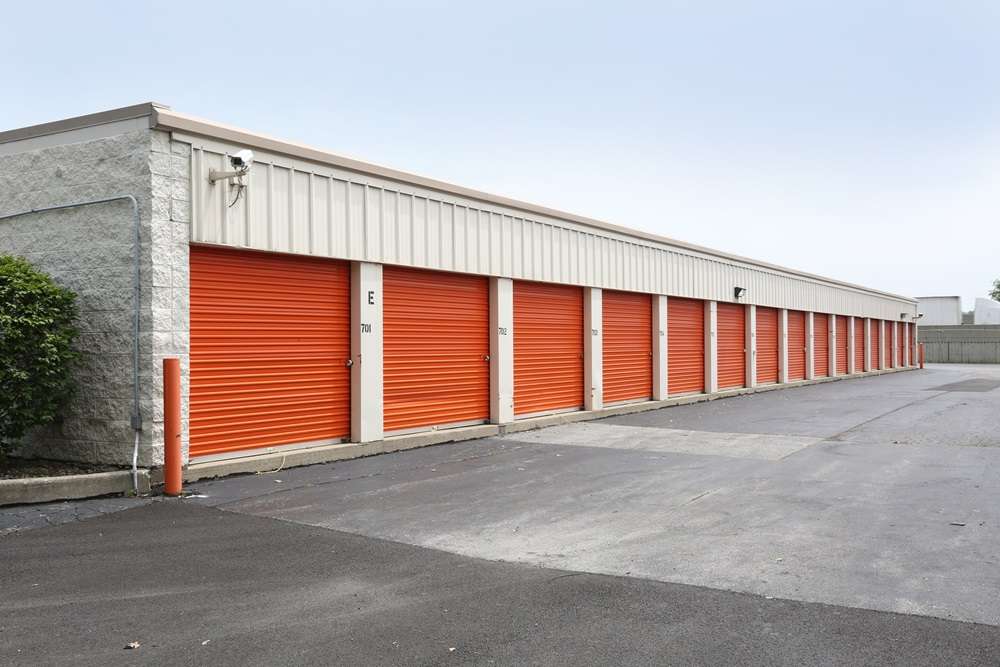 Public Storage | 2115 Bernice Ave, Lansing, IL 60438, USA | Phone: (708) 953-8543