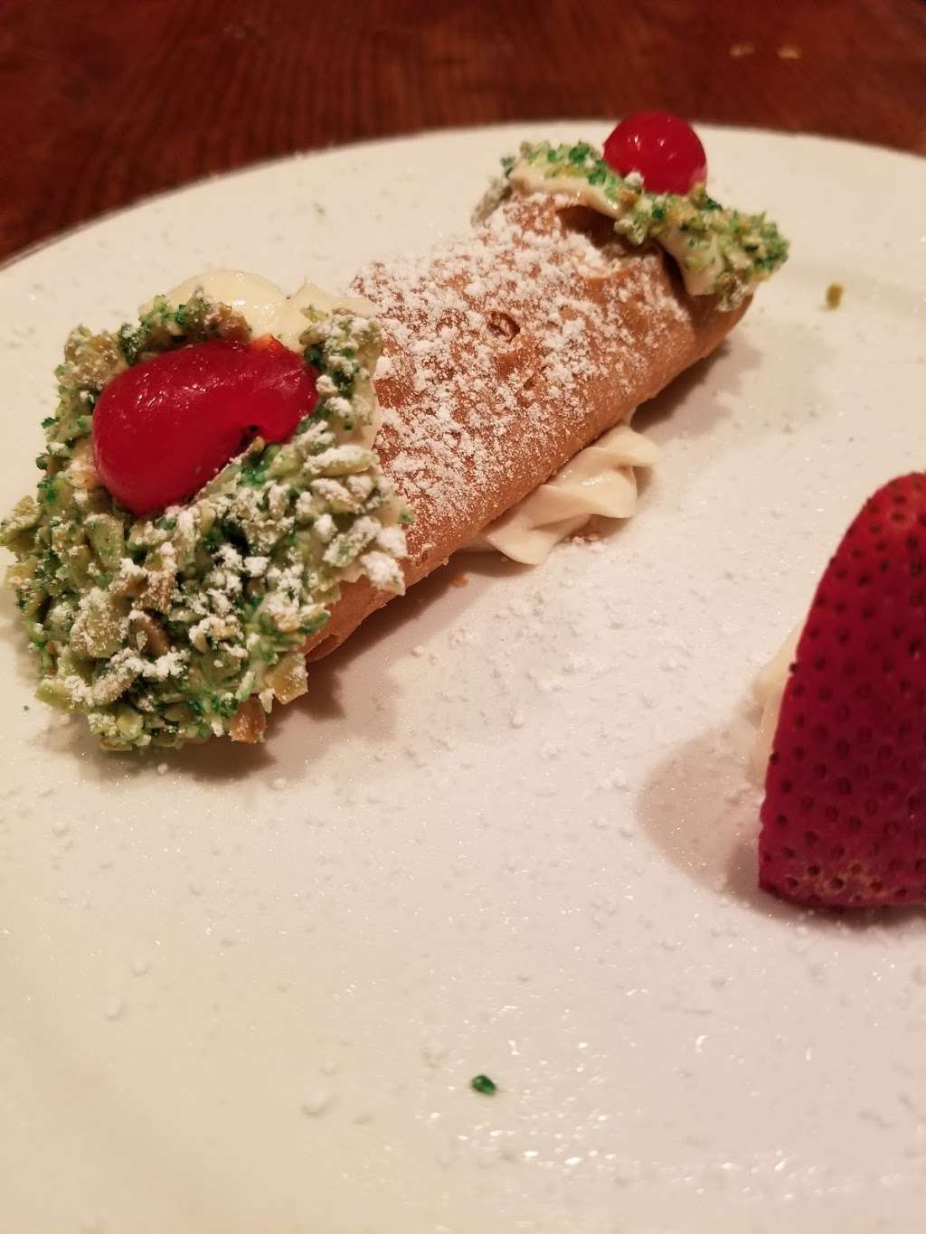 Holi Cannoli | N7065 US-12, Elkhorn, WI 53121, USA | Phone: (262) 742-2500