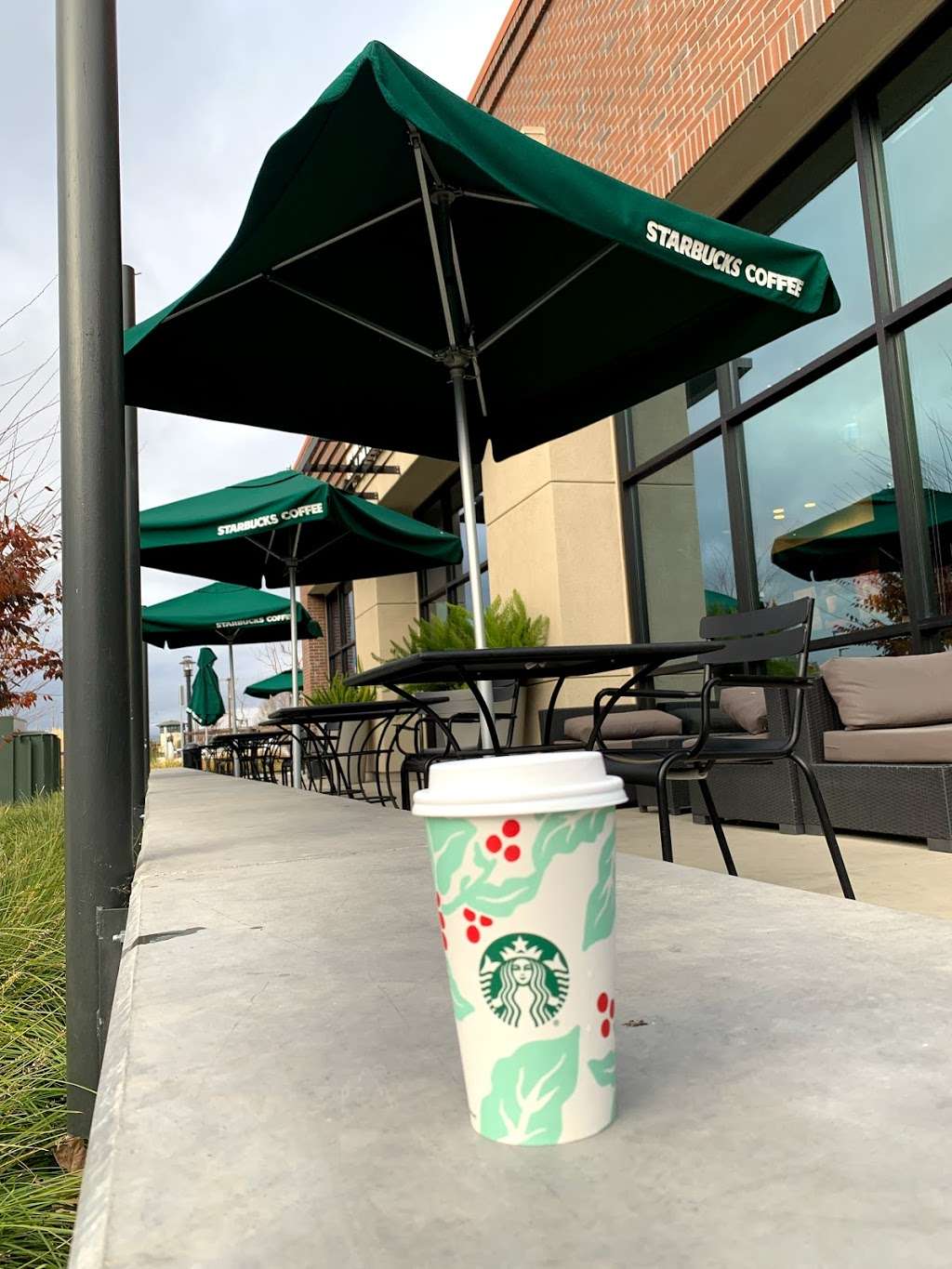 Starbucks | 6790 Bernal Ave, Pleasanton, CA 94566, USA | Phone: (925) 846-8644