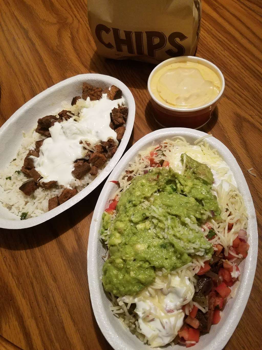 Chipotle Mexican Grill | 4323 NE Chouteau Trafficway, Kansas City, MO 64117, USA | Phone: (816) 459-9892