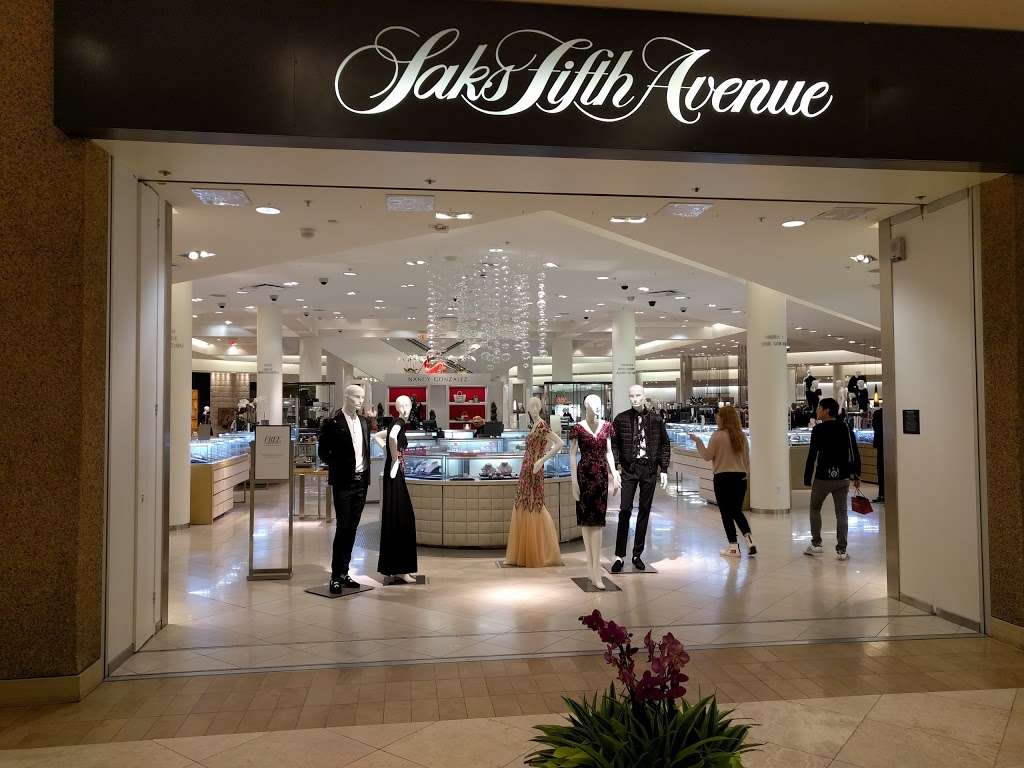 Saks Fifth Avenue | 3333 Bristol St, Costa Mesa, CA 92626, USA | Phone: (714) 540-3233