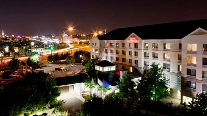 Hilton Garden Inn Secaucus/Meadowlands | East Service Road, 875 NJ-3, Secaucus, NJ 07094, USA | Phone: (201) 864-1400