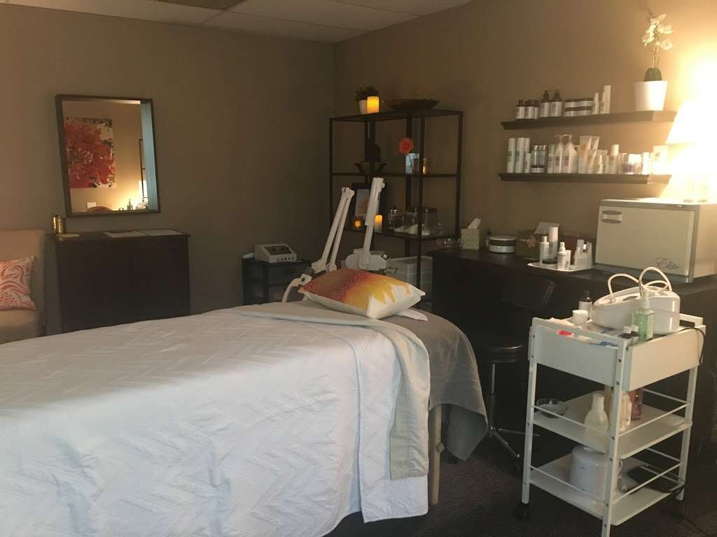 Body+Sol Skincare | 7200 E. Dry Creek Road, #F-102, Centennial, CO 80112, USA | Phone: (303) 520-2007