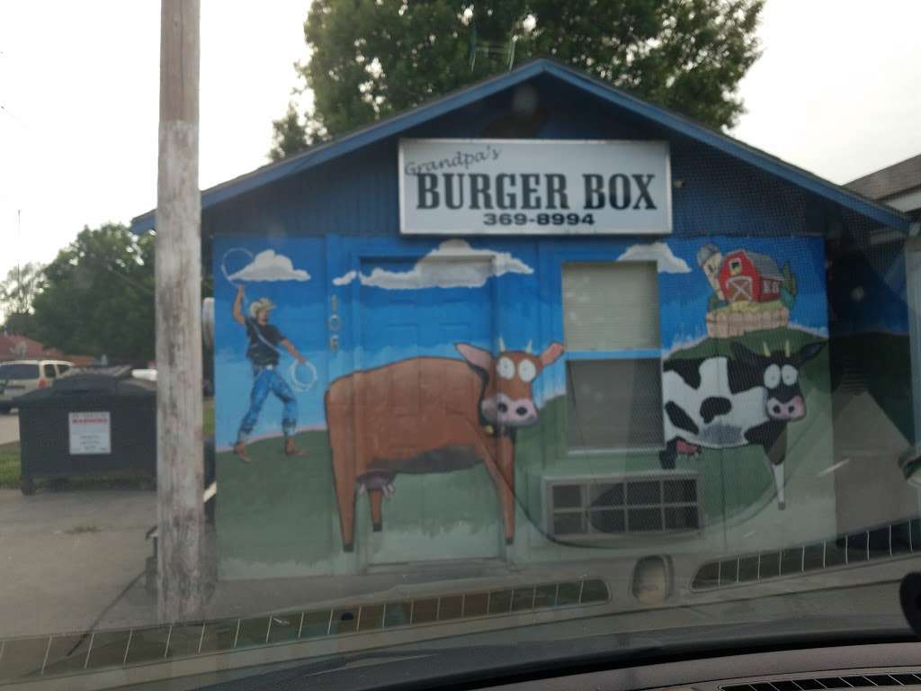 Grandpas Burger Box | 106 W 2nd St, Tonganoxie, KS 66086, USA | Phone: (913) 369-8994