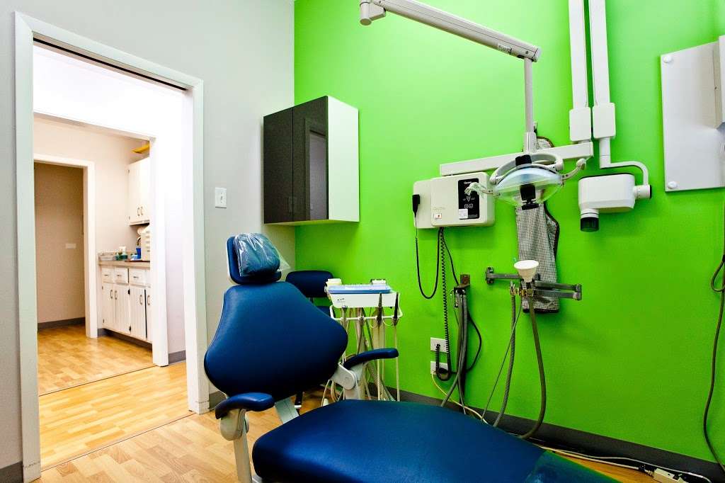 Northside Dental | 5820 N Clark St, Chicago, IL 60660, USA | Phone: (773) 561-2237