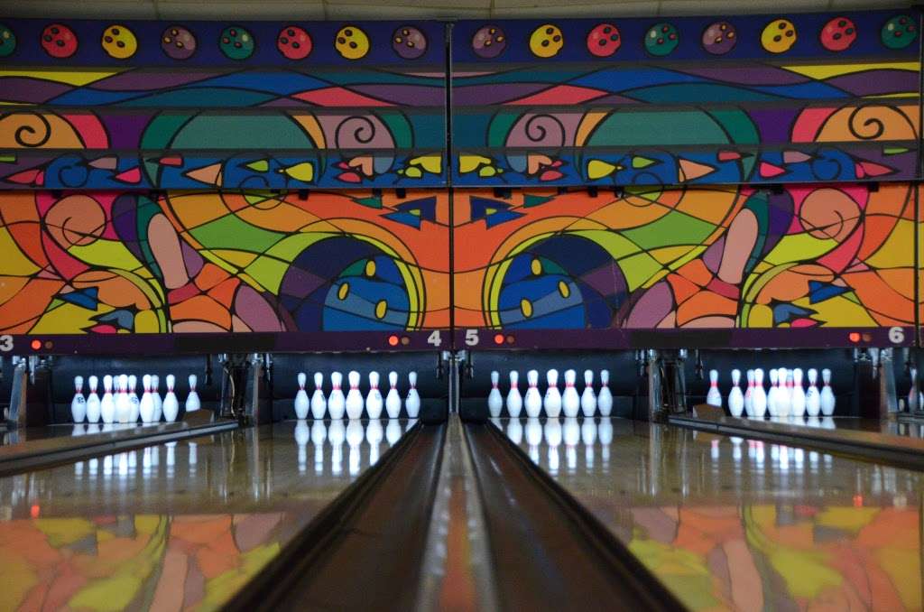 Sunshine Bowling Center | 10809 E U.S. Highway 136, Indianapolis, IN 46234, USA | Phone: (317) 280-7670