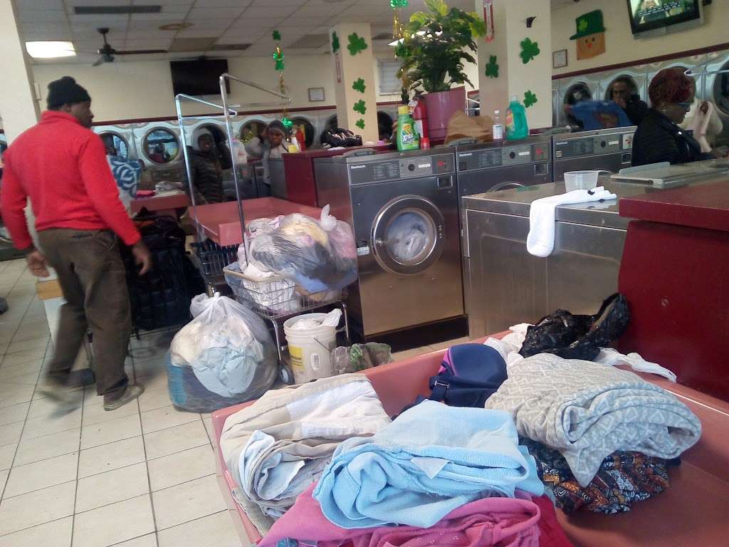 Blue Wave Laundry | 1372 Blue Hill Avenue, Mattapan, MA 02126, USA | Phone: (617) 298-7700