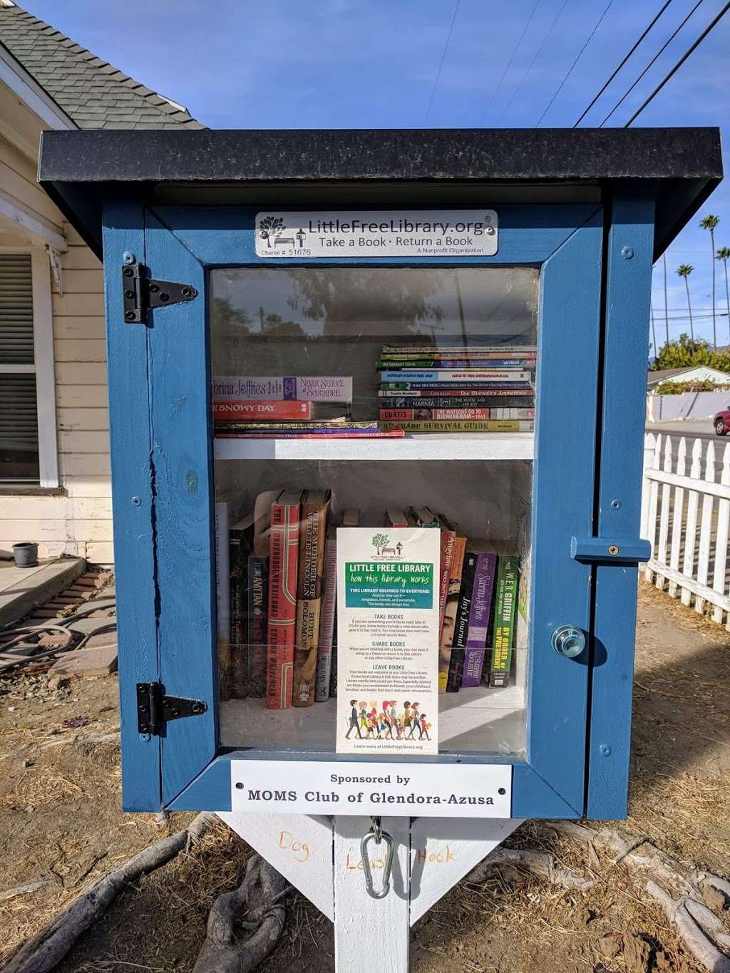 North Azusa Little Free Library | 1000-1098 N Alameda Ave, Azusa, CA 91702, USA