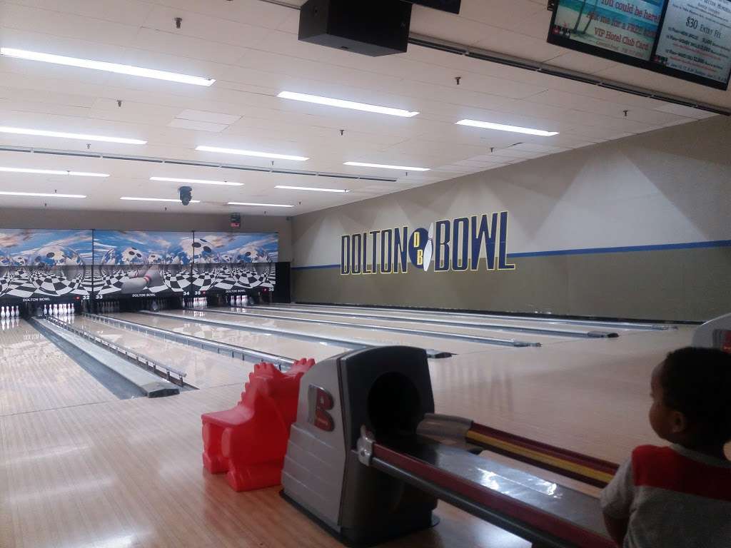 Dolton Bowl | 1401 Sibley Blvd, Dolton, IL 60419, USA | Phone: (708) 849-7300