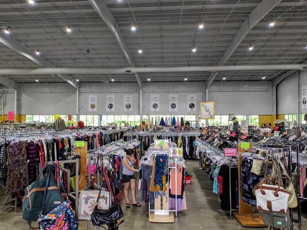 Durham Rescue Mission Thrift Store Brier Creek | 10701 Glenwood Ave, Raleigh, NC 27617, USA | Phone: (919) 401-1935