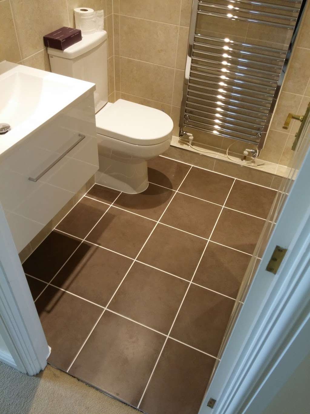 SDS Bathroom Design & Installation | 183 Woodlands Rd, Ditton, Aylesford ME20 6HA, UK | Phone: 07590 058379