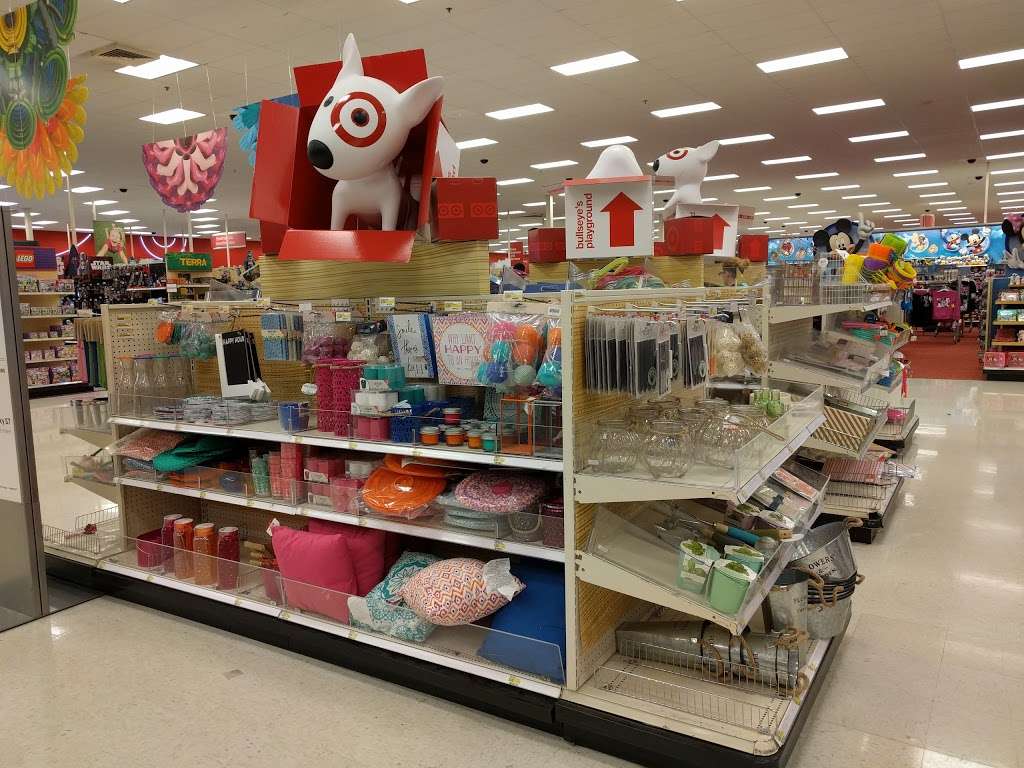 Target | 4795 W Irlo Bronson Memorial Hwy, Kissimmee, FL 34746, USA | Phone: (407) 594-0029