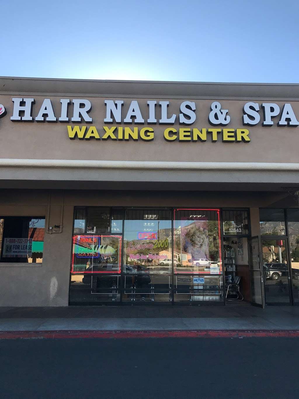 Fashion 2000 Hair Nail & Spa | 12643 Glenoaks Blvd, Sylmar, CA 91342, USA | Phone: (818) 367-4999