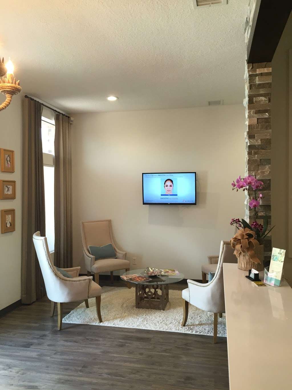 Amici Aesthetics Med Spa | 355 E Parkwood Dr suite b, Friendswood, TX 77546, USA | Phone: (832) 206-4418