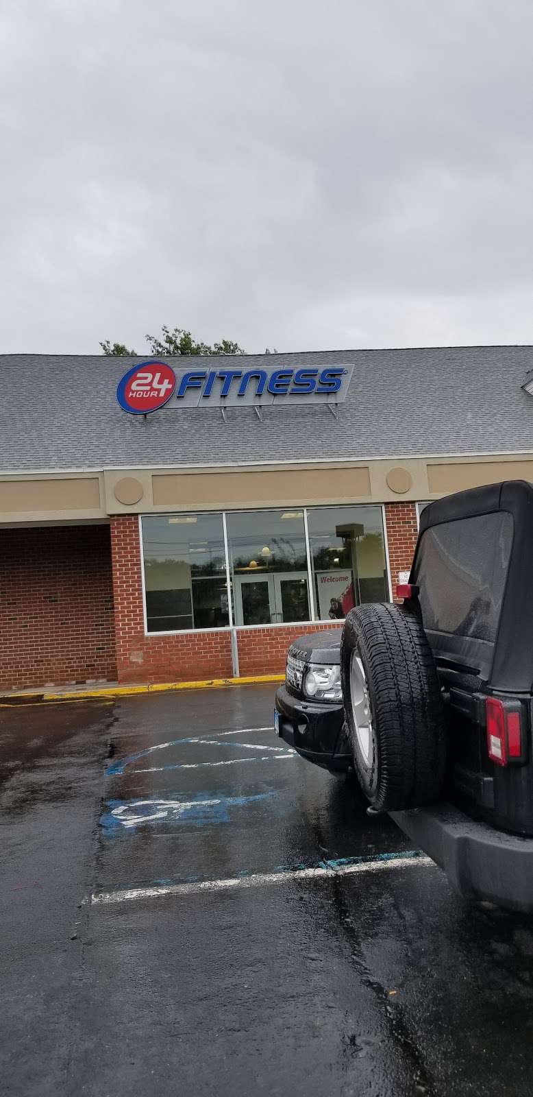 24 Hour Fitness | 668 Central Park Ave, Scarsdale, NY 10583, USA | Phone: (914) 574-4245