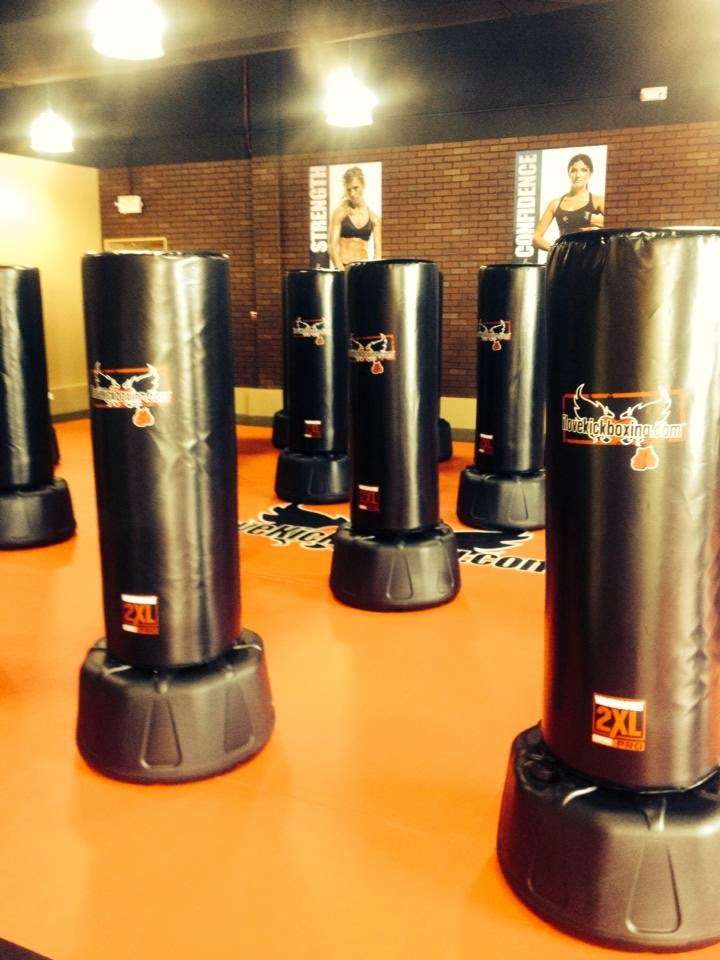 iLoveKickboxing - Deer Park | 560 Commack Rd, Deer Park, NY 11729, USA | Phone: (631) 586-1073