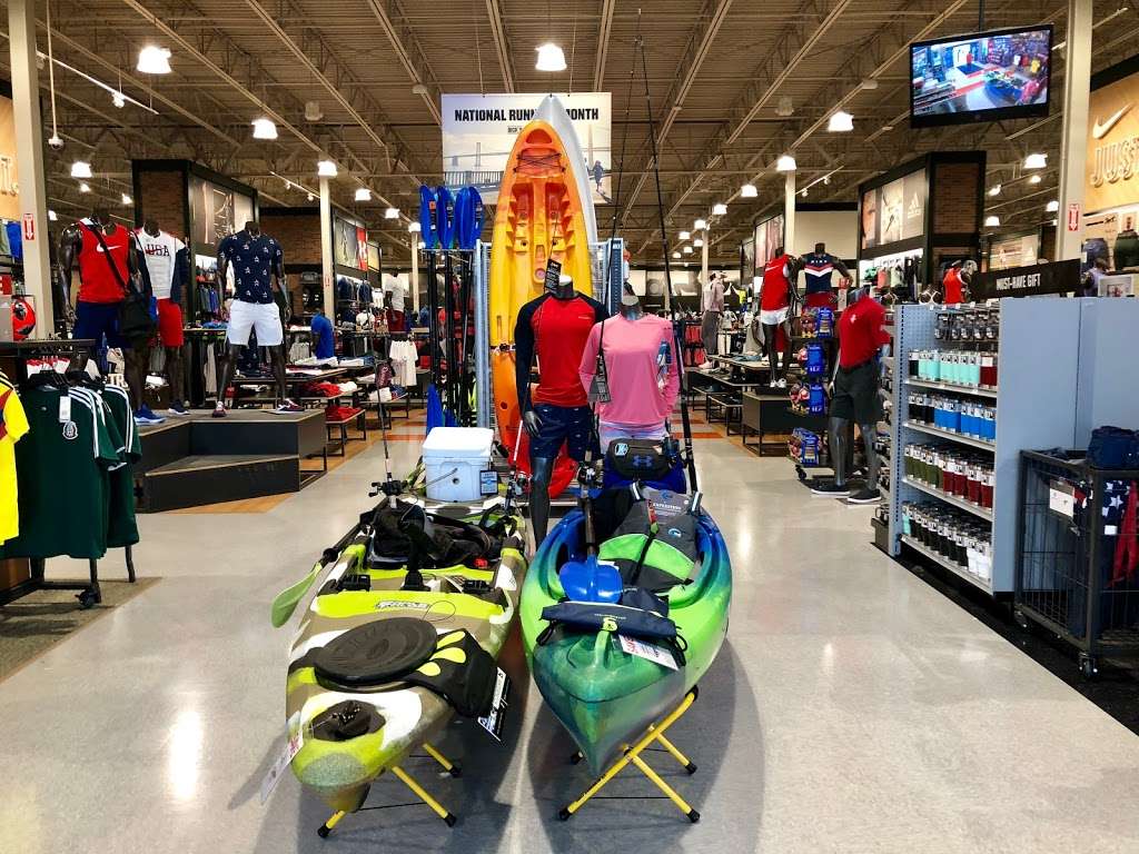 DICKS Sporting Goods | 14359 East Sam Houston Pkwy N, Houston, TX 77044, USA | Phone: (281) 677-4483