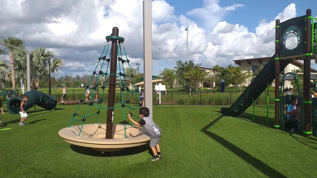 Doral Glades Park | 7600 NW 98th Pl, Doral, FL 33178, USA | Phone: (305) 593-6638