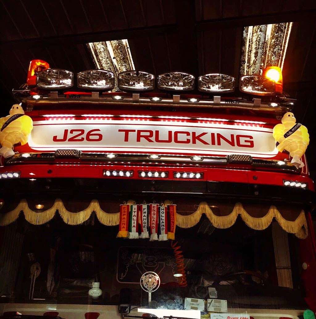J26 TRUCKING HEAVY HAULAGE | J26 Truck Park, Honey Ln, Waltham Abbey EN9 3QU, UK | Phone: 07860 292900