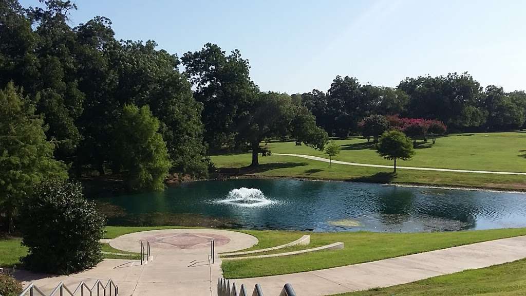 Bowles Park | Bowles Park Trail, Grand Prairie, TX 75050, USA