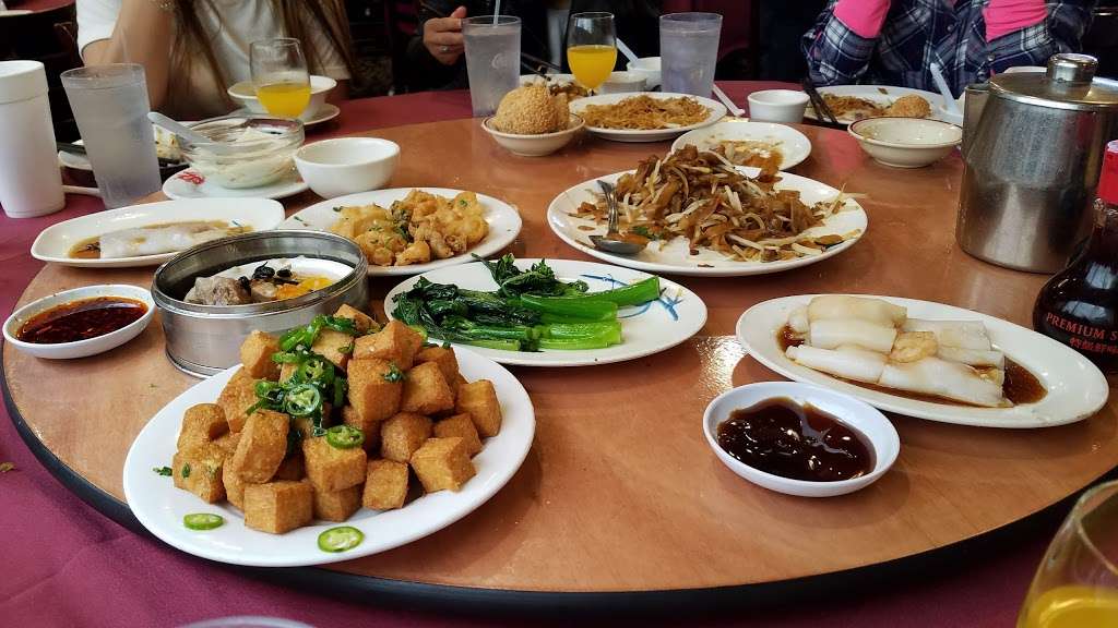 Hong Kong Garden Seafood • Dim Sum Cafe | 5300 Spring Mountain Rd, Las Vegas, NV 89146, USA | Phone: (702) 876-3838