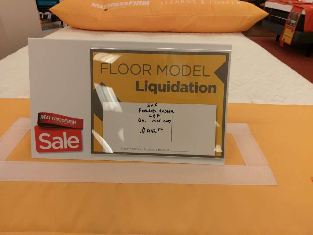 Mattress Firm Franklin | 240 Franklin Village Drive, Franklin, MA 02038, USA | Phone: (508) 298-0008