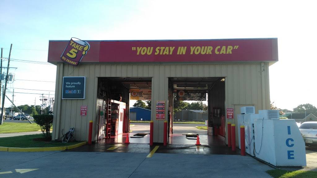 Take 5 Oil Change | 7104 LA-23, Belle Chasse, LA 70037, USA | Phone: (504) 521-7693