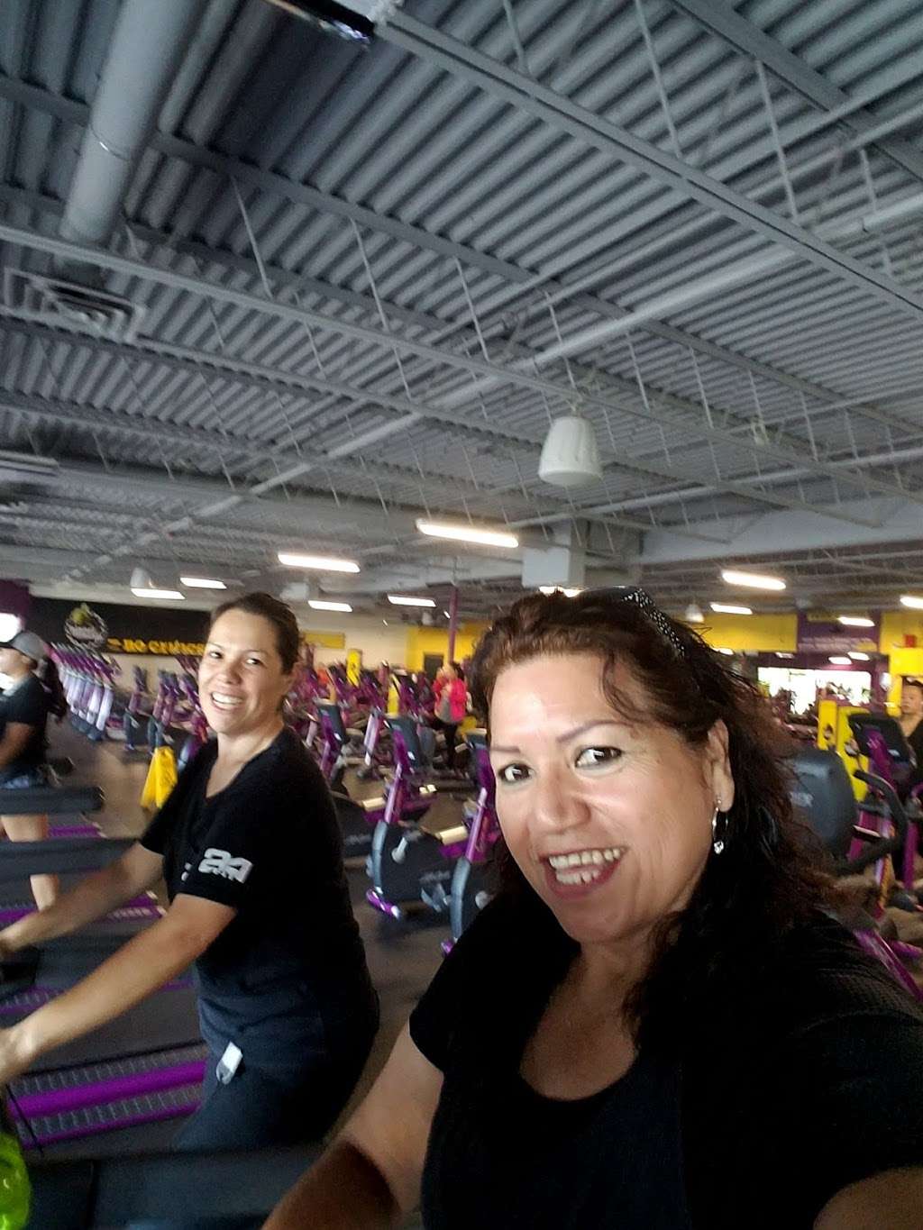 Planet Fitness | 3265 S Wadsworth Blvd, Lakewood, CO 80227, USA | Phone: (303) 985-8888