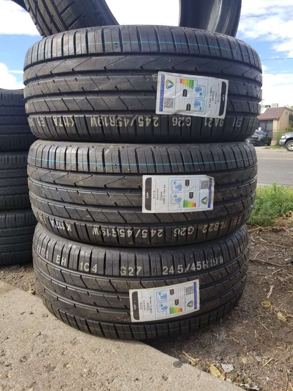 Sanchez tire service | 1550 W Alameda Ave, Denver, CO 80223, USA | Phone: (720) 585-9913
