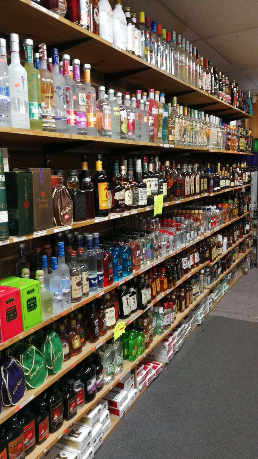 Cheers Liquor And Convenience | 1400 S Broadway, Oak Grove, MO 64075, USA | Phone: (816) 625-0808