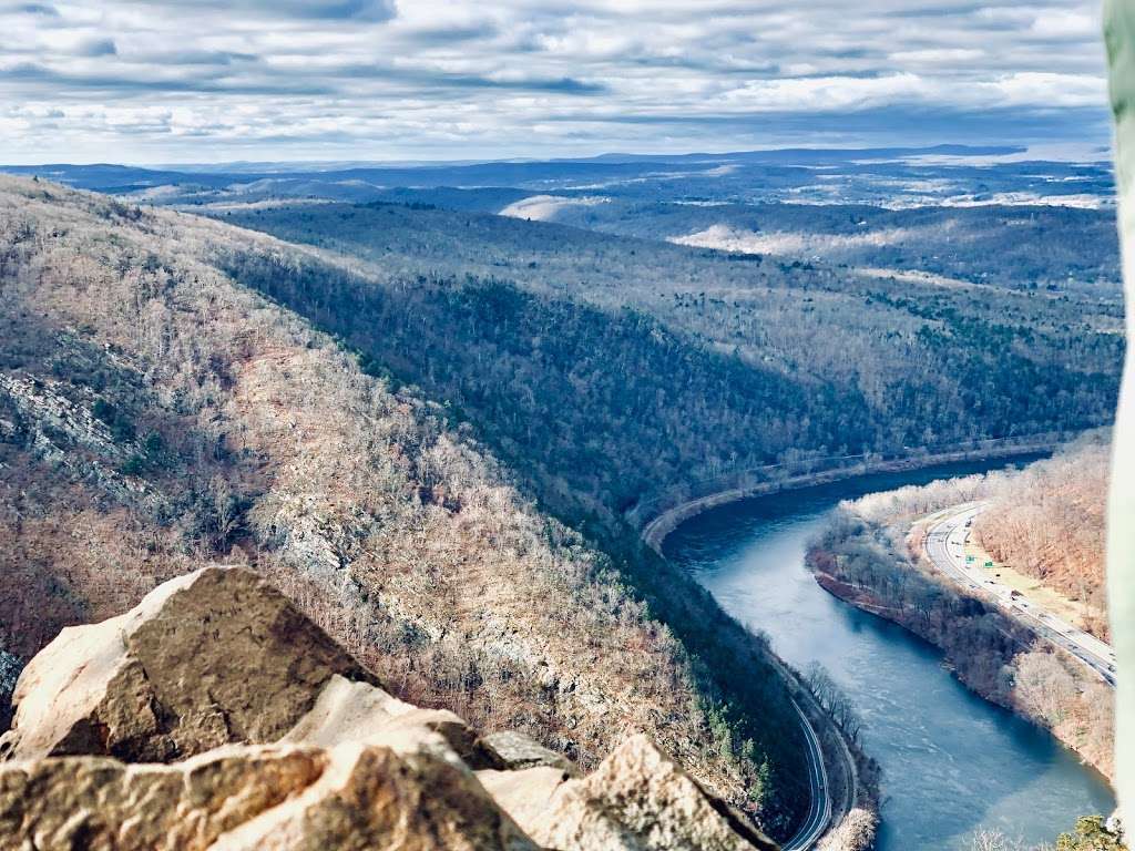 Mt Tammany Red Dot Trail | Kittatinnies Region, Hardwick Township, NJ 07825, USA