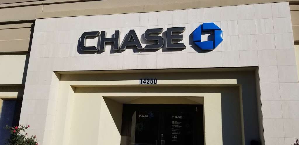 Chase Bank | 14250 Marsh Ln, Addison, TX 75001, USA | Phone: (972) 488-0066
