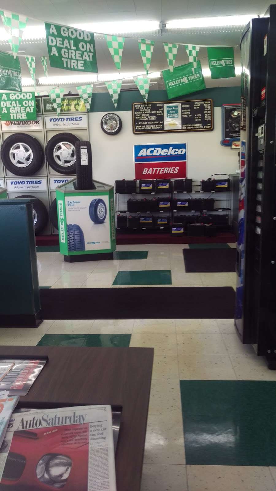 Villa Park Auto Clinic | 299 E St Charles Rd, Villa Park, IL 60181, USA | Phone: (630) 832-3160