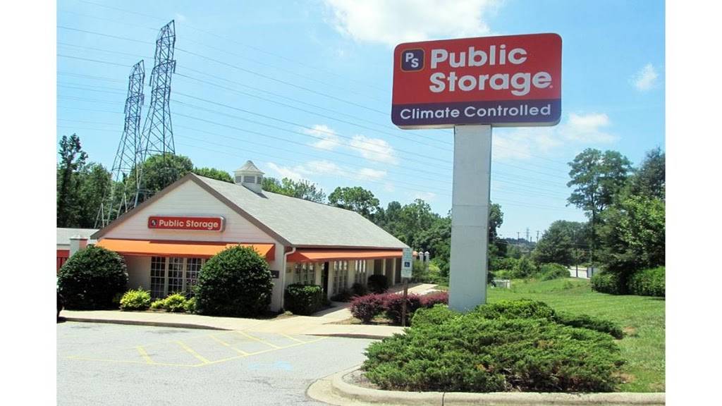 Public Storage | 1110 E Cone Blvd, Greensboro, NC 27405, USA | Phone: (336) 355-7460