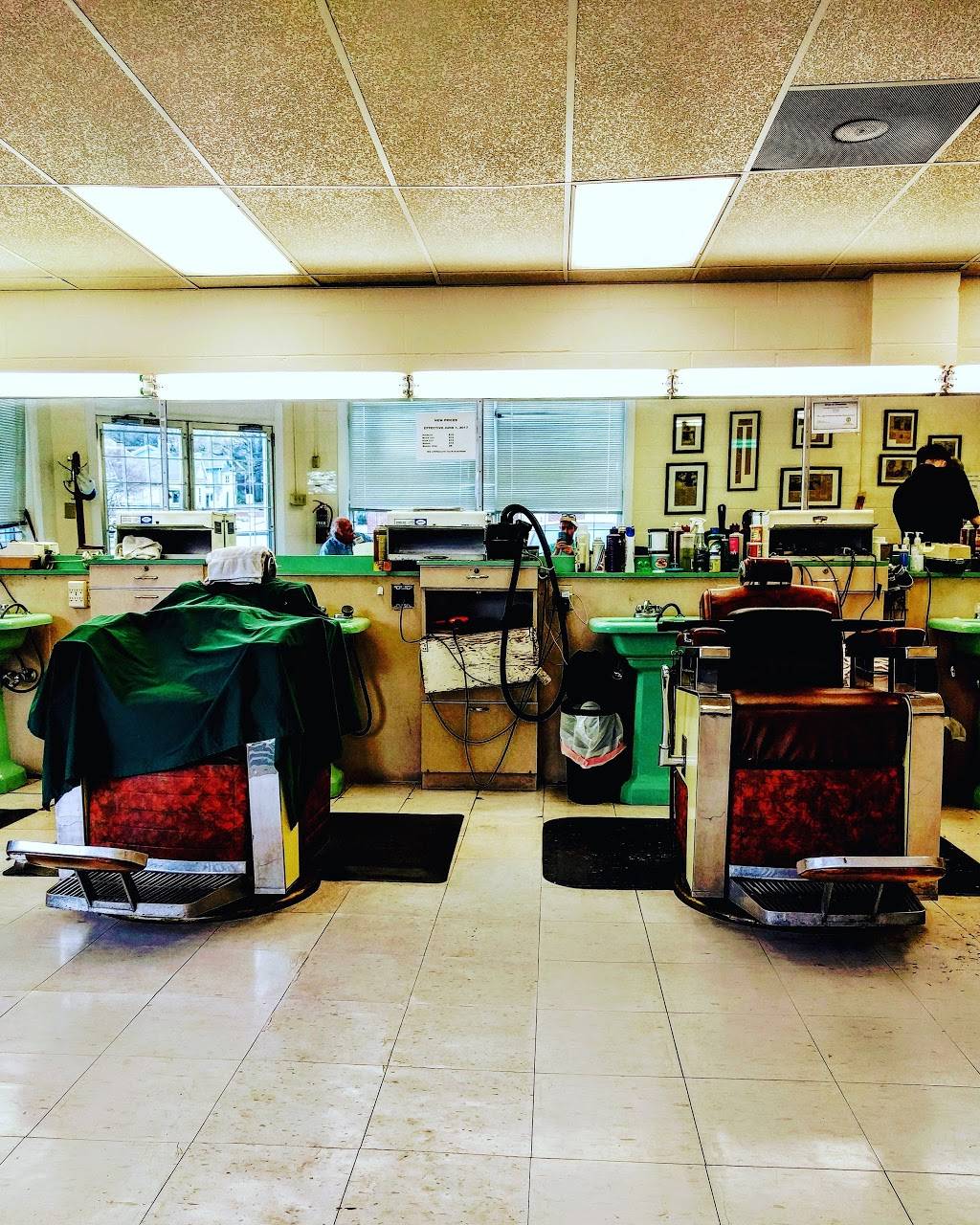 Mid-City Barber Shop | 567 Cooper St, Memphis, TN 38104, USA | Phone: (901) 725-6858