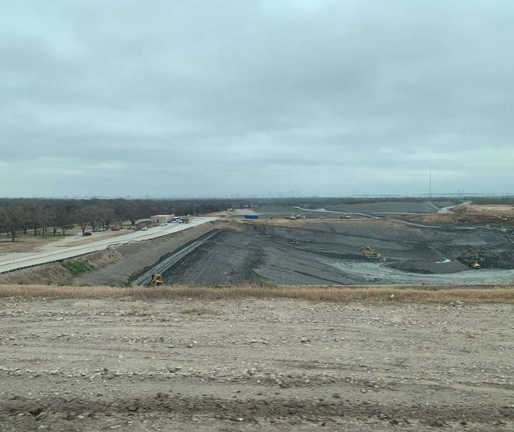 Hunter Ferrell Landfill | 100-1098 E Hunter Ferrell Rd, Irving, TX 75060, USA | Phone: (972) 721-7322